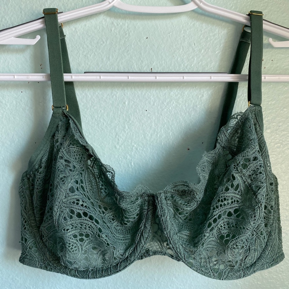 Lively lace unlined bra 34 DD